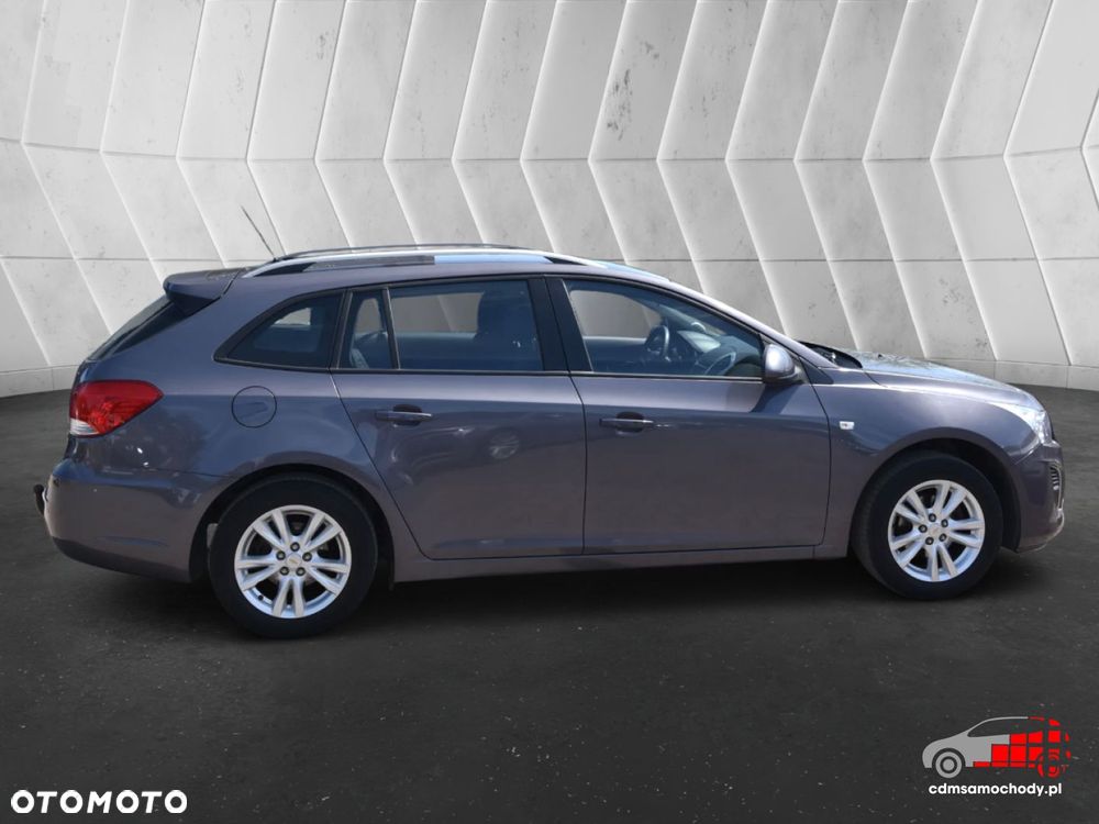 Chevrolet Cruze - 11
