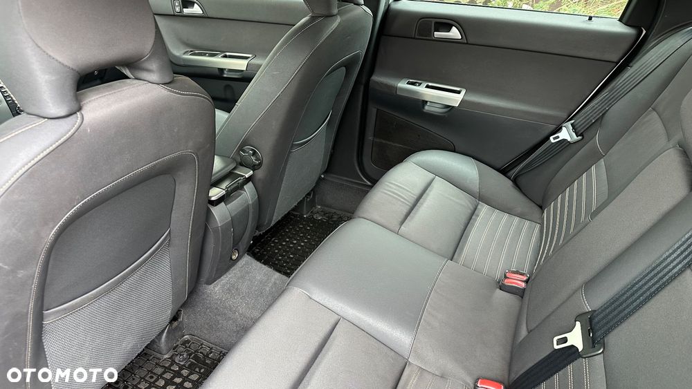 Volvo V50 - 12
