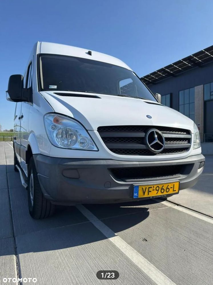 Mercedes-Benz L2H2 SPRINTER 310 - 1