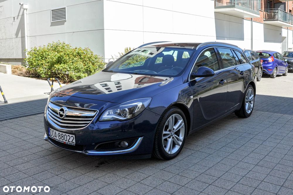 Opel Insignia - 1