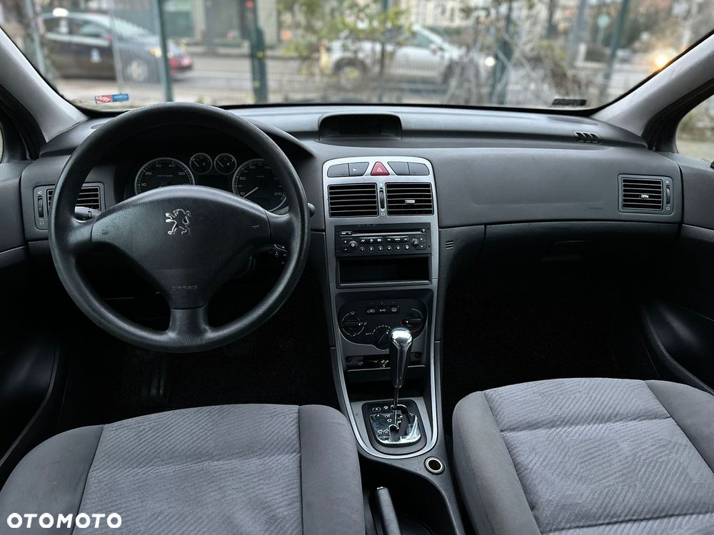 Peugeot 307 - 8