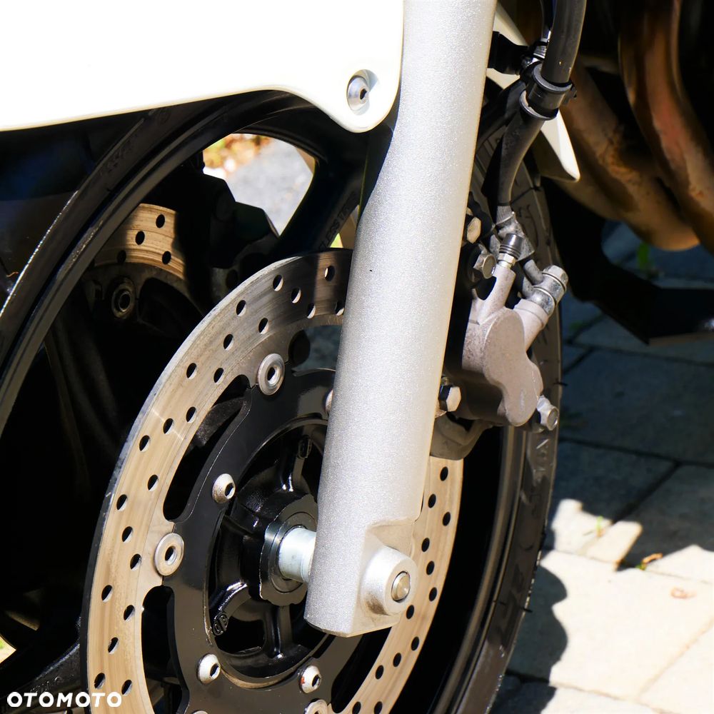 Yamaha XJ - 22