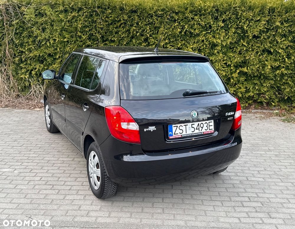 Skoda Fabia 1.2 TSI Ambiente - 4