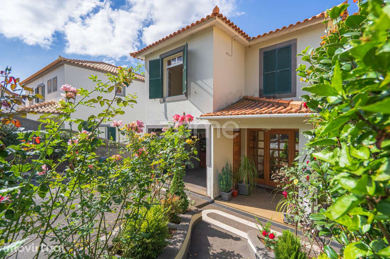 Moradia T3 + 1 Isolada com Vista Baía do Funchal – São Roque, Funch... - Grande imagem: 2/58