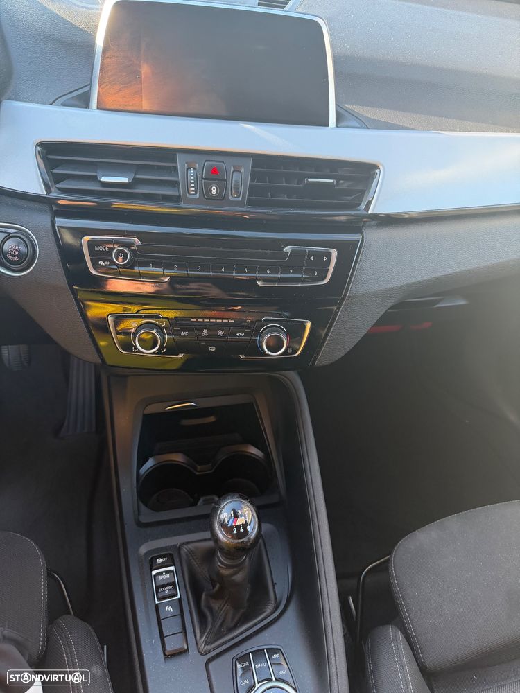 BMW X1 16 d sDrive - 19