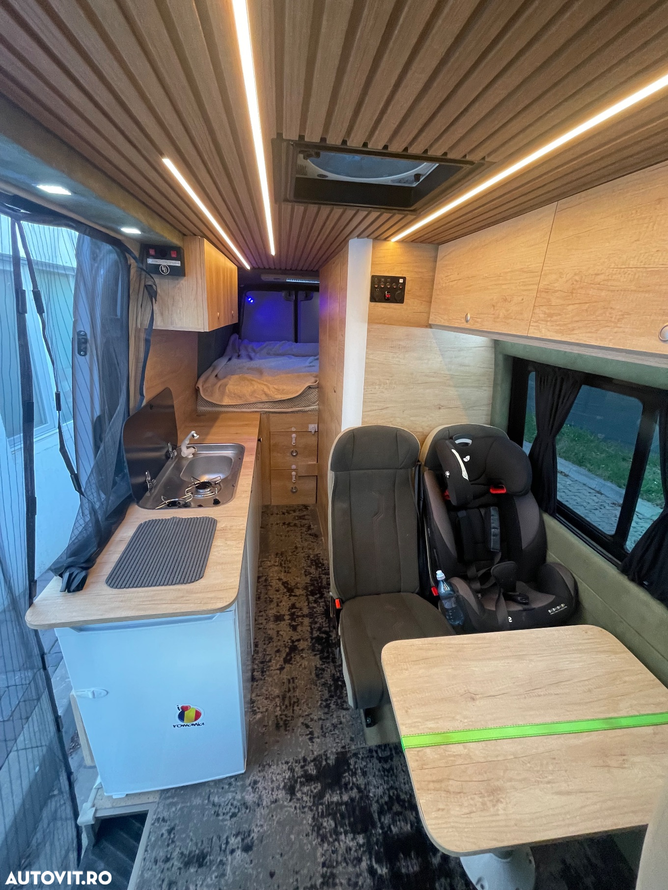 Mercedes-Benz Sprinter - 5