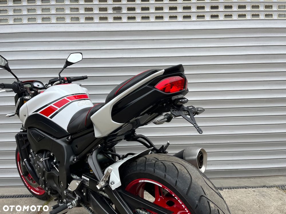 Yamaha FZ - 13