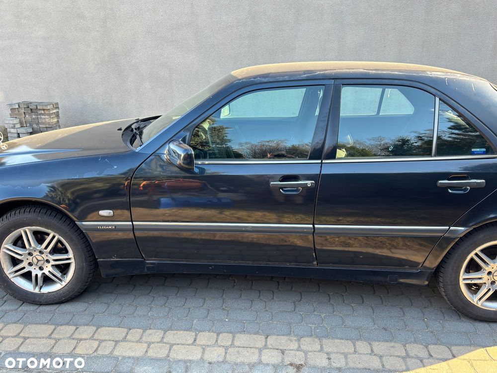 Mercedes-Benz Klasa C 220 T CDI Elegance - 3