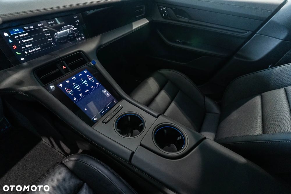 Porsche Taycan 105kWh 4S Black Edition - 20