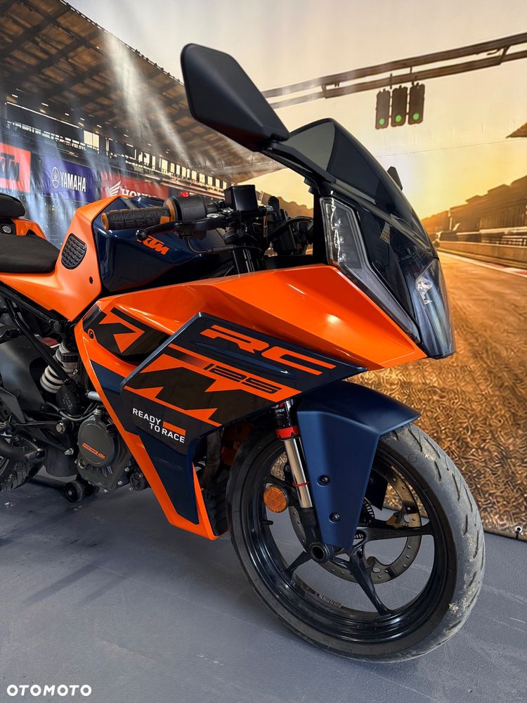 KTM RC 125 - 20