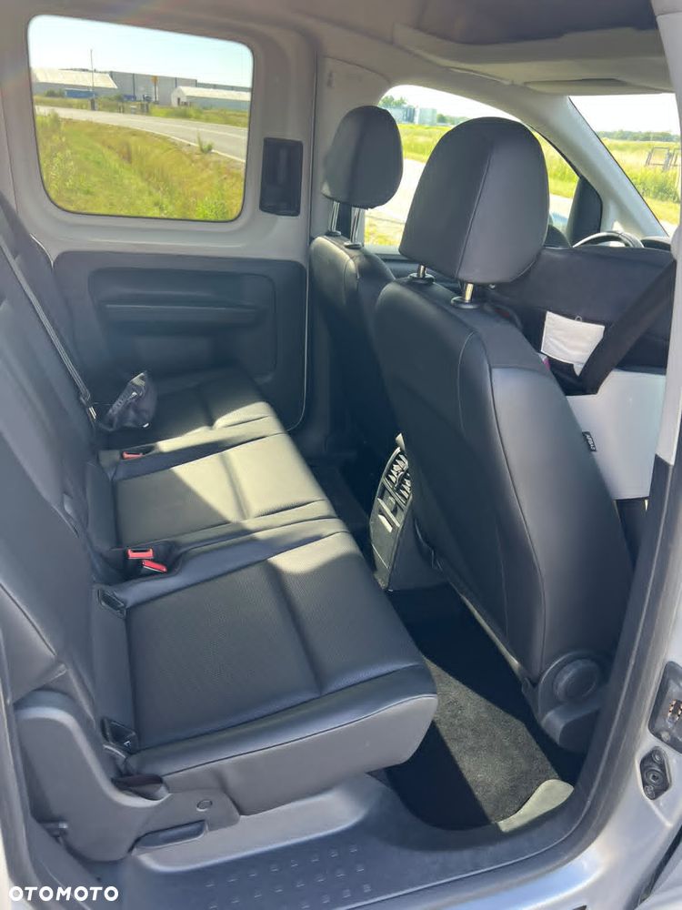 Volkswagen Caddy 2.0 TDI Comfortline DSG - 9