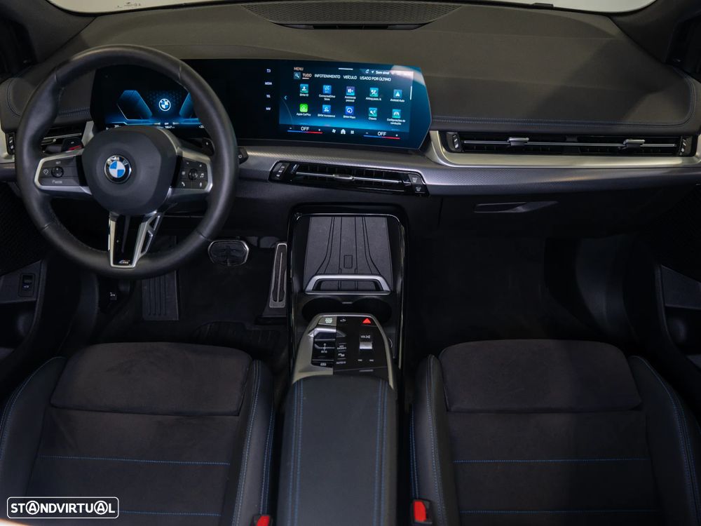 BMW 218 Active Tourer i Pack Desportivo M Auto - 8