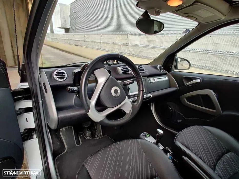 Smart ForTwo Coupé 1.0 mhd Passion 71 - 9