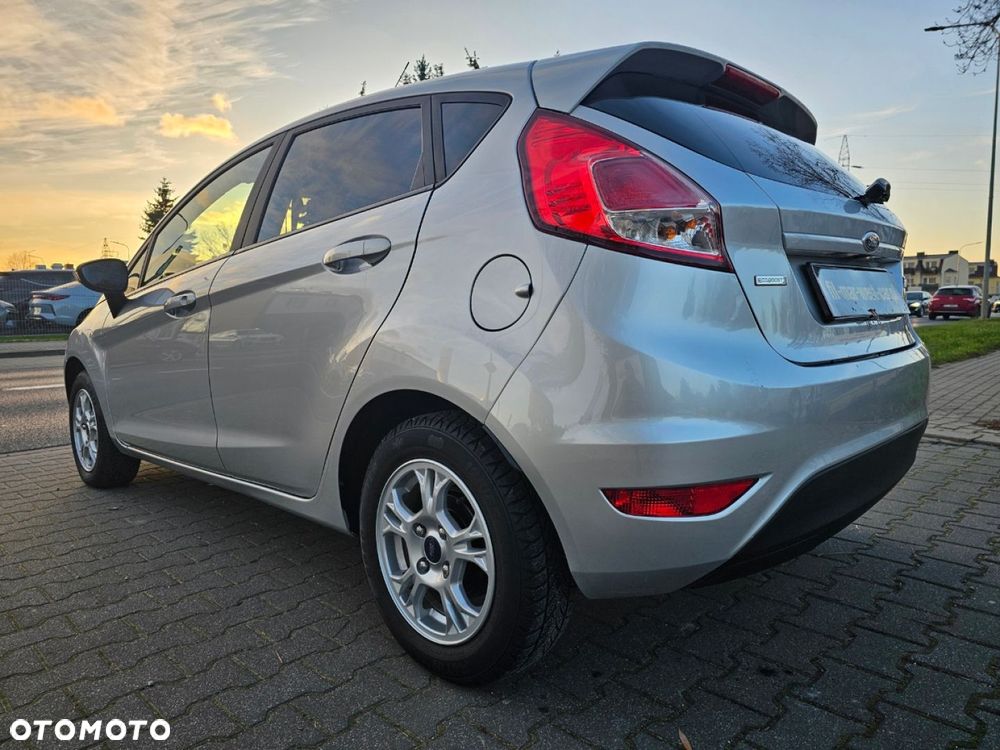 Ford Fiesta - 10