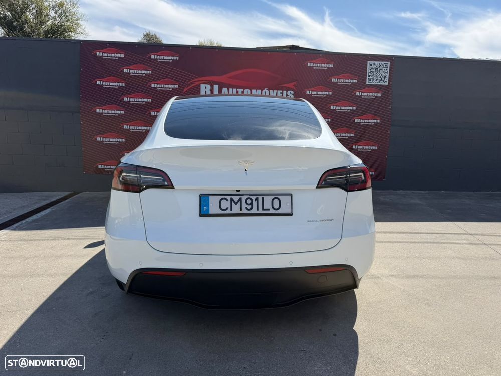 Tesla Model Y Long Range Tração Integral - 8