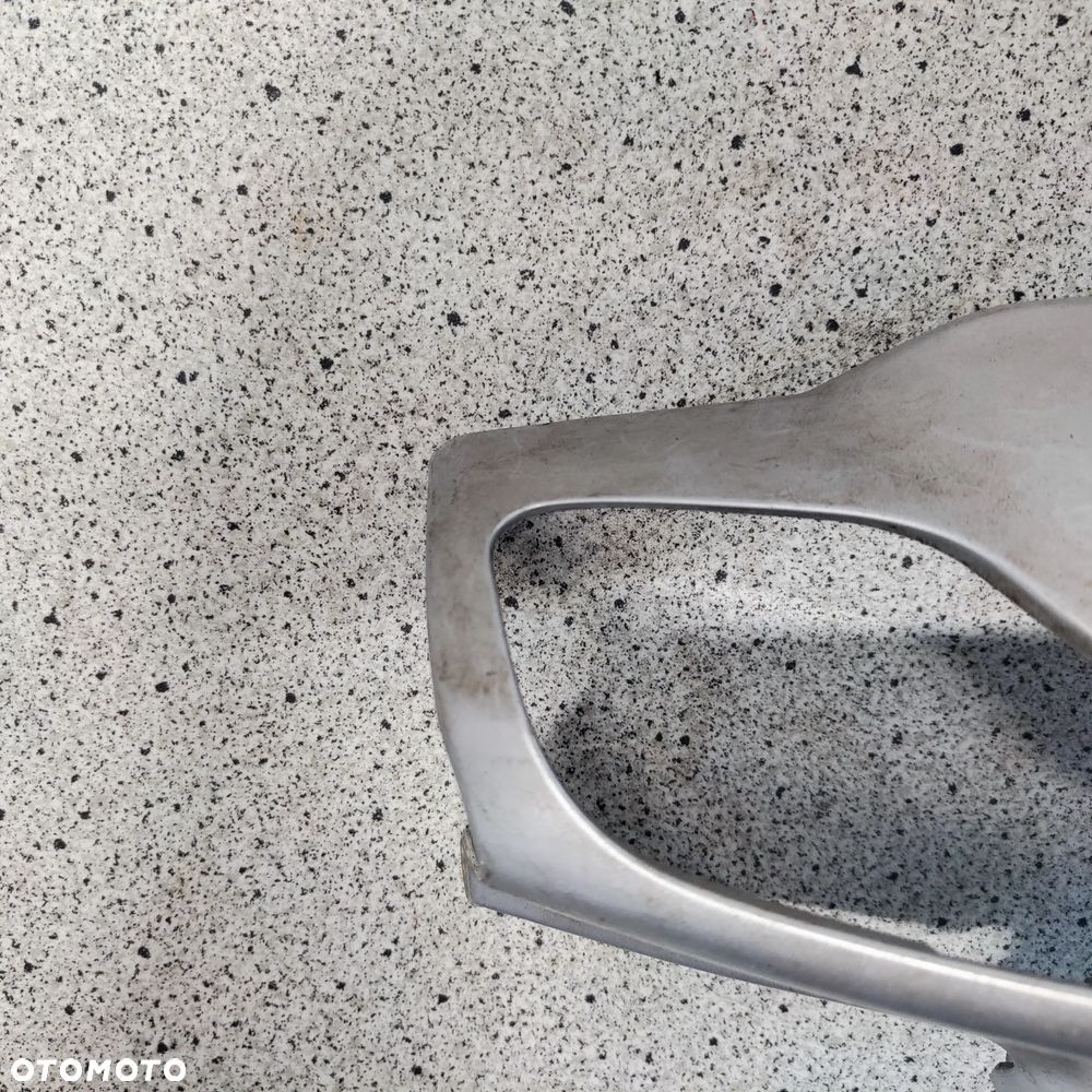 Czacha, czasza, owiewka przód, osłona lampy, obudowa kierownicy Yamaha Cygnus 125 - 4