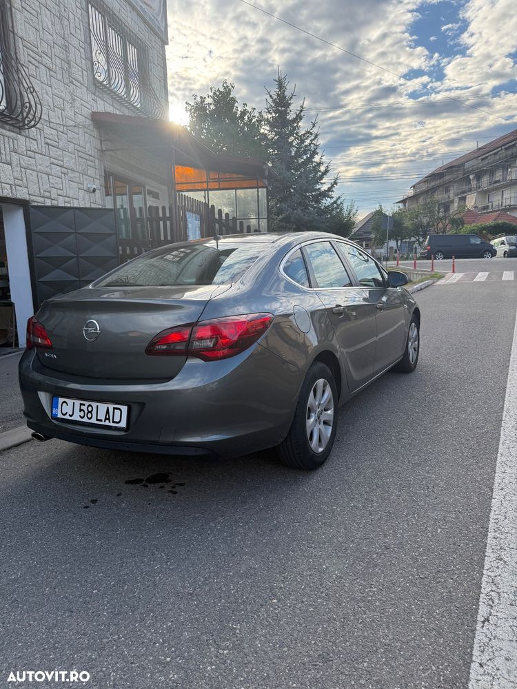 Opel Astra 1.4 Turbo ECOTEC Drive - 3