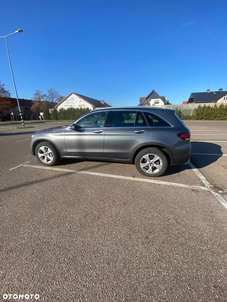 Mercedes-Benz GLC - 2