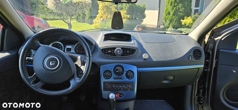 Renault Clio 1.2 16V All Inclusive - 10