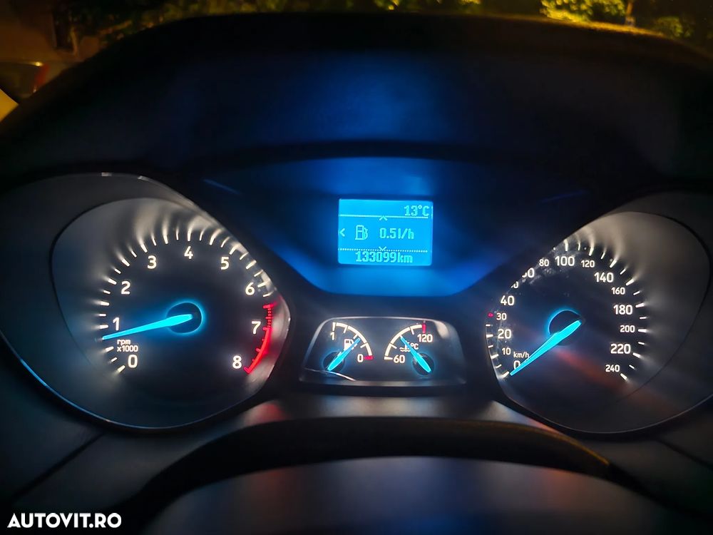 Ford Focus 1.0 EcoBoost Trend - 16