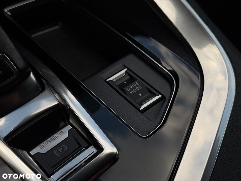 Peugeot 5008 2.0 BlueHDi GT S&S EAT8 - 23