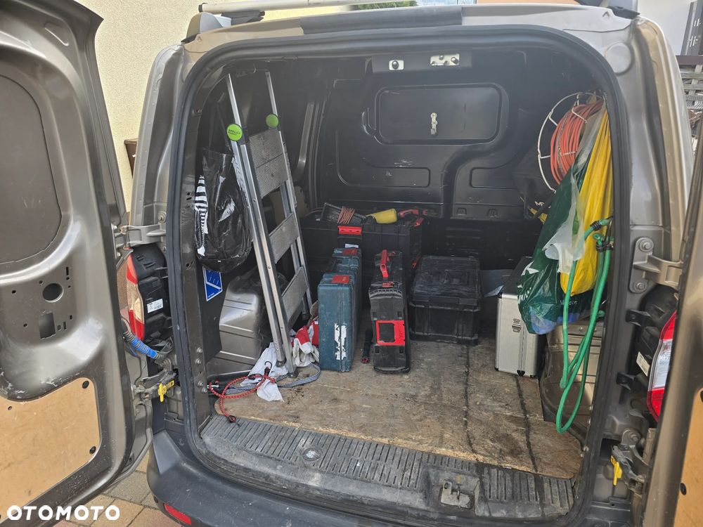 Ford Transit Courier Ambiente - 5