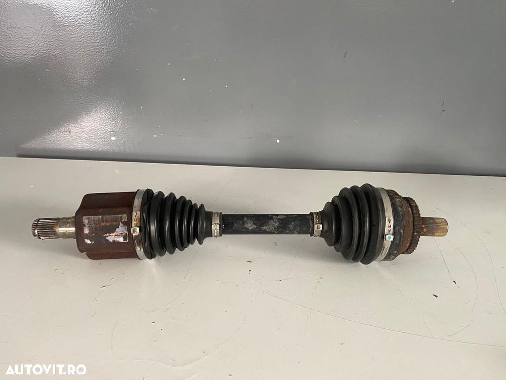 Planetara stanga automata 185CP Volvo XC70 2007 30783093 8252045 - 1