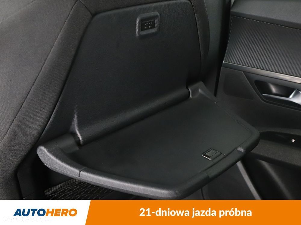 Peugeot 5008 - 40