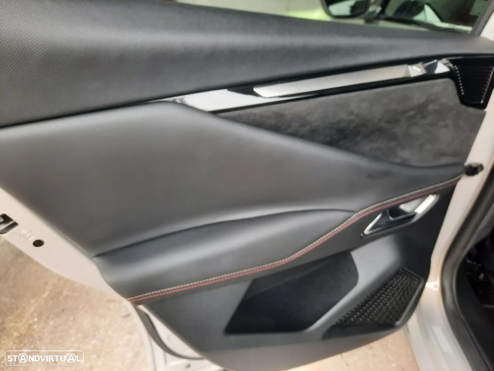 DS DS4 E-Tense Performance Line EAT8 - 29
