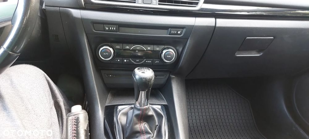 Mazda 3 - 3