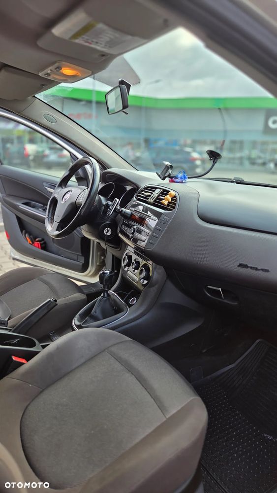 Fiat Bravo 1.4 T-JET 16V Dynamic - 17