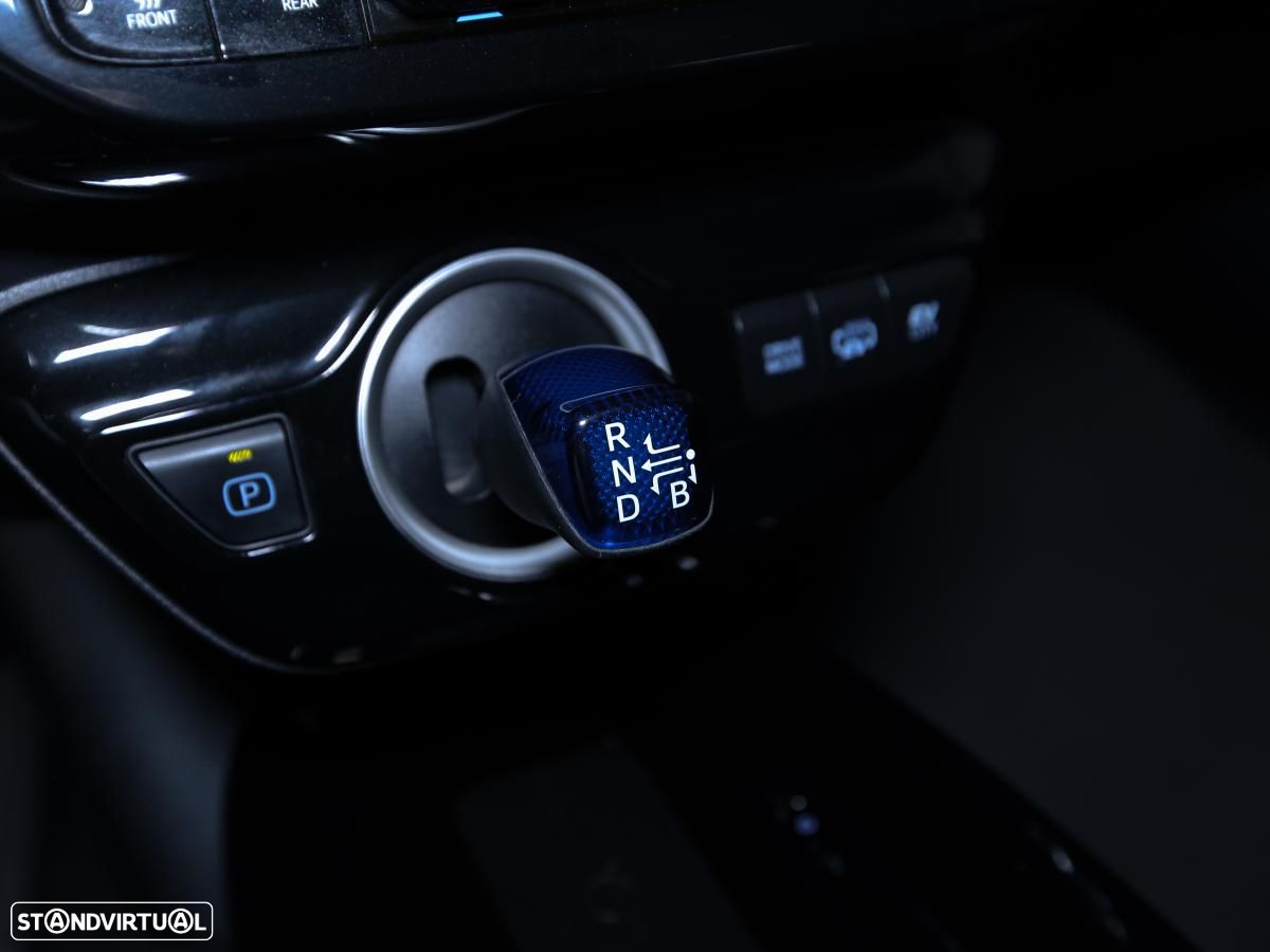 Toyota Prius 1.8 Plug-In Luxury - 20