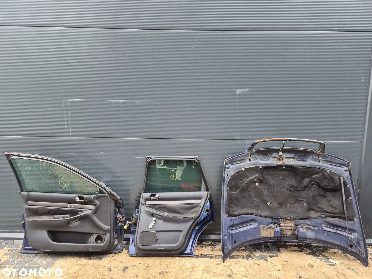 KLAPA / MASKA / DRZWI AUDI A4 B5 PRZED LIFT - 30
