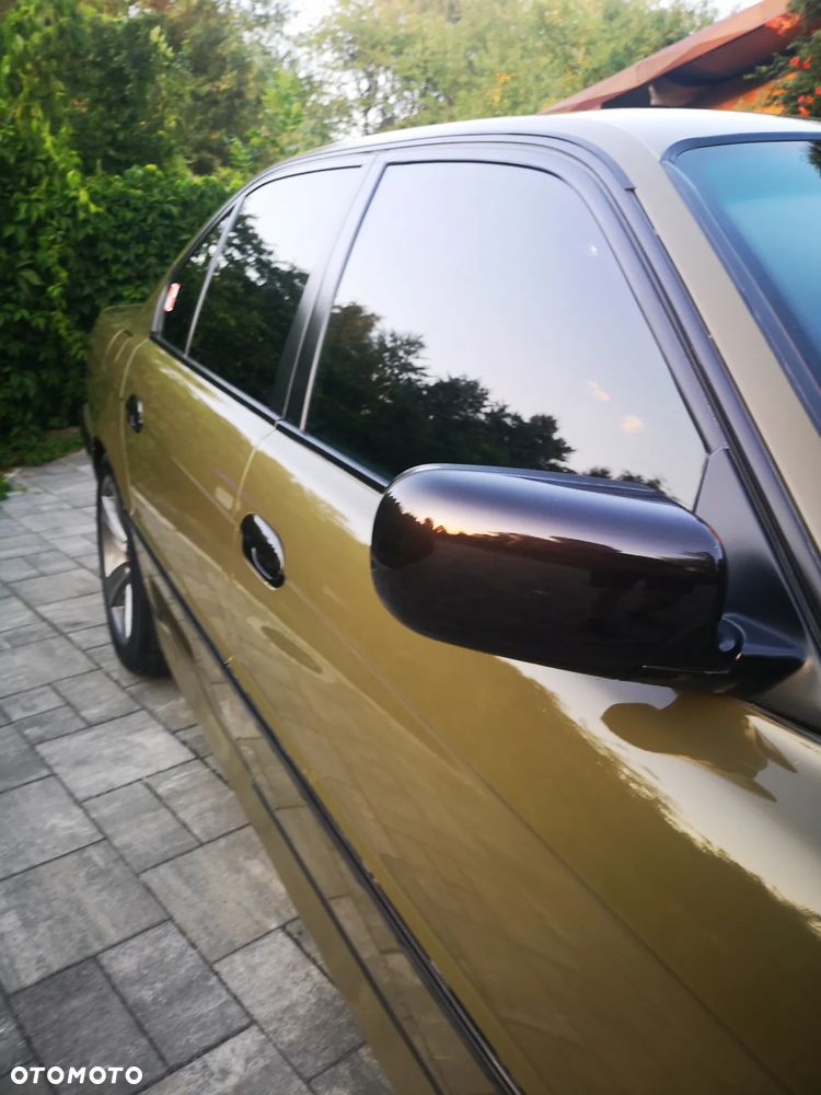 BMW Seria 7 - 13