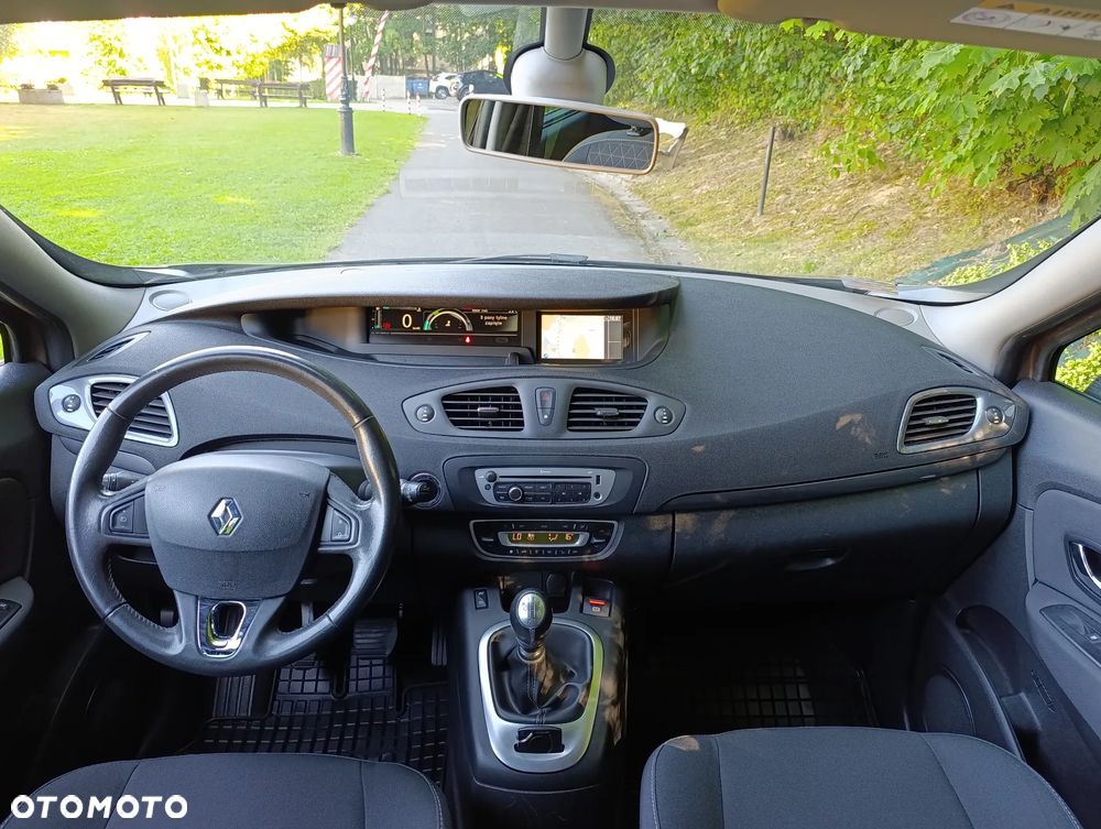 Renault Scenic 1.6 dCi Energy Limited EU6 - 17
