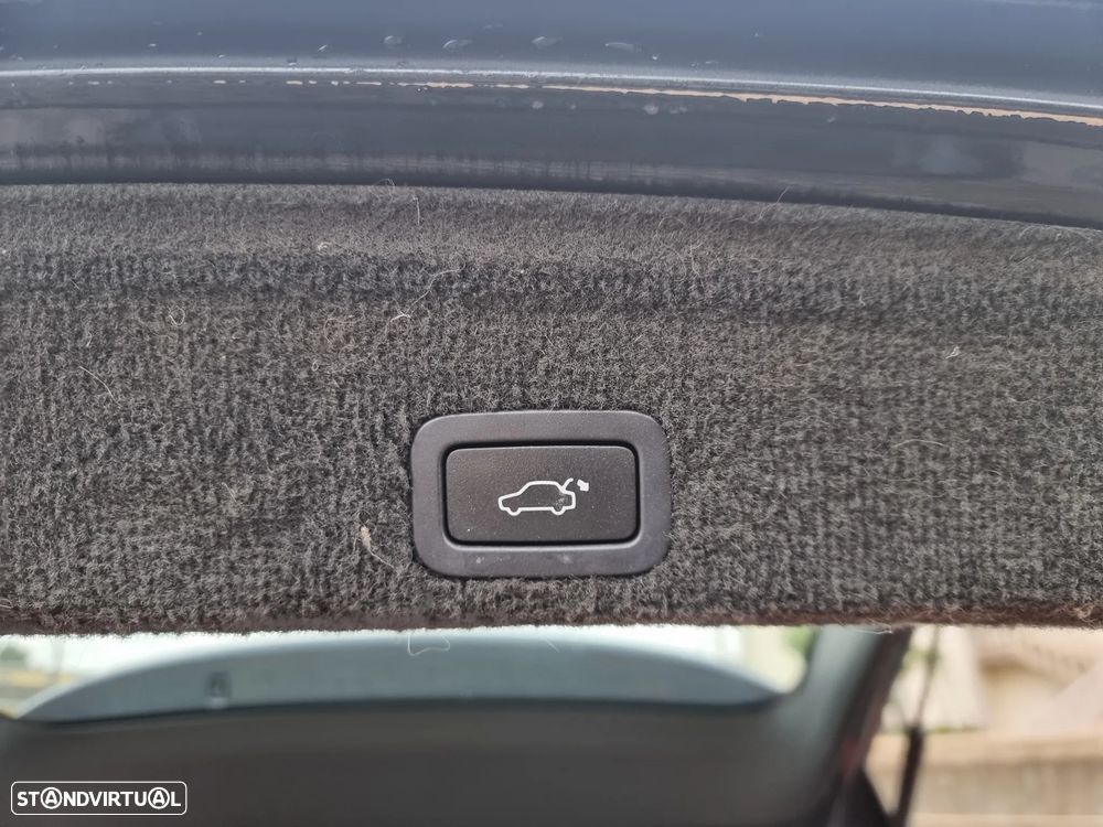 Volvo XC 60 2.4 D5 Summum AWD Geartronic - 21