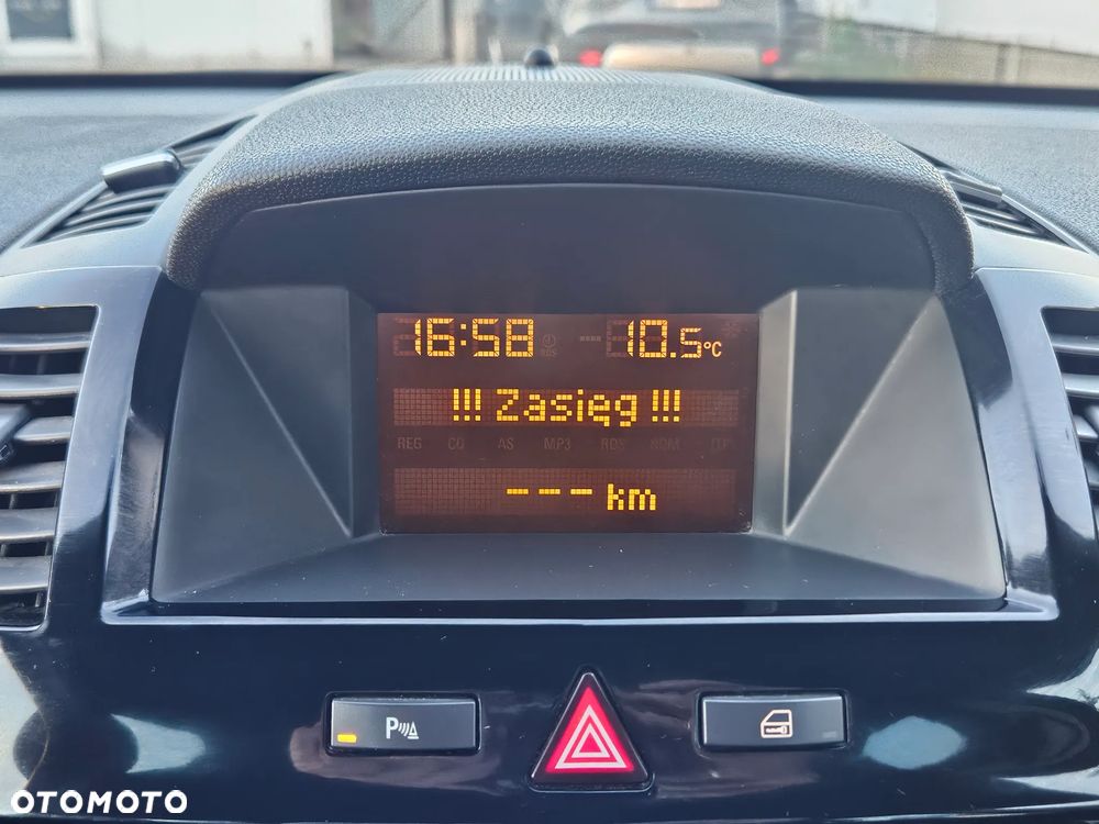 Opel Zafira - 28