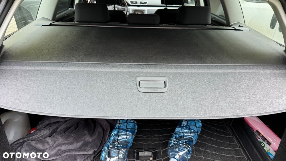 Volkswagen Passat 2.0 TDI BlueMotion Technology Comfortline - 11