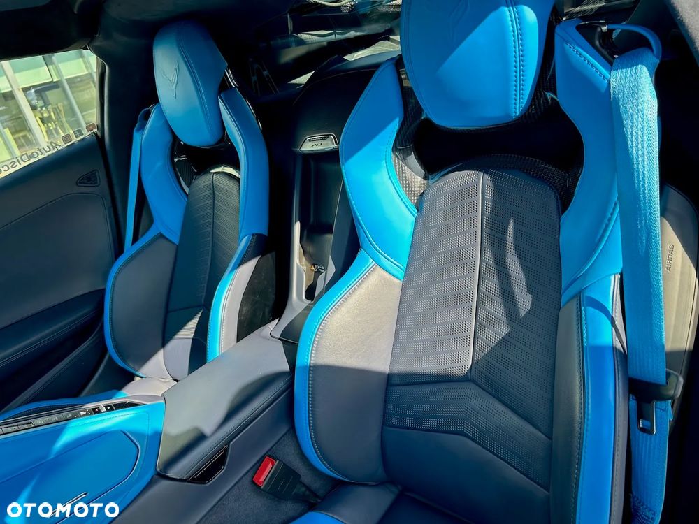 Chevrolet Corvette Stingray 3LT 6.2 V8 Automatik - 30