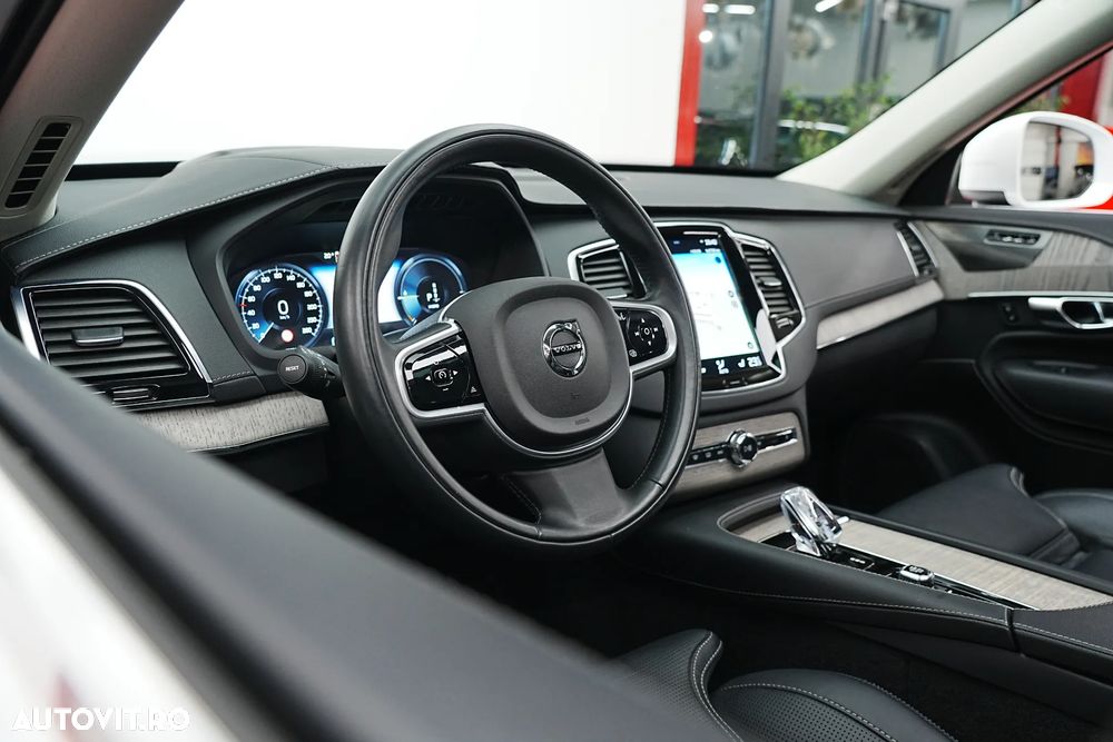 Volvo XC 90 T8 AWD Twin Engine Geartronic Inscription - 27