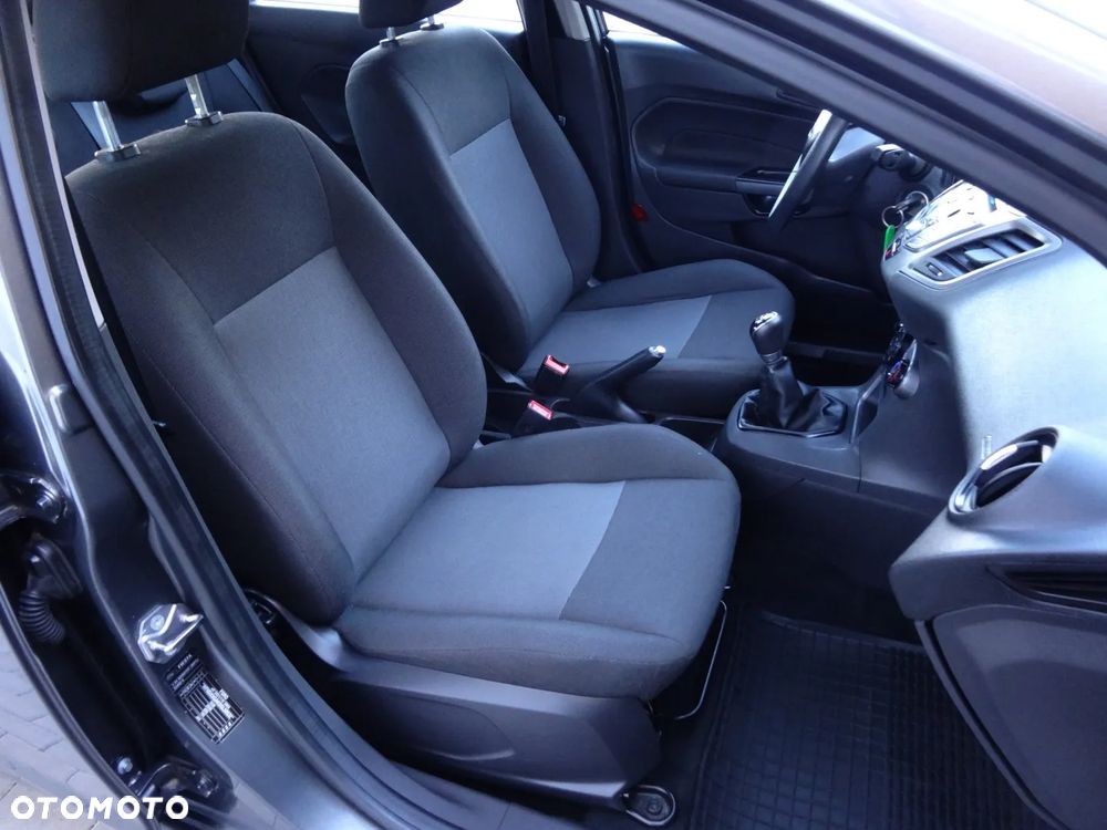 Ford Fiesta 1.25 Trend EU6 - 21