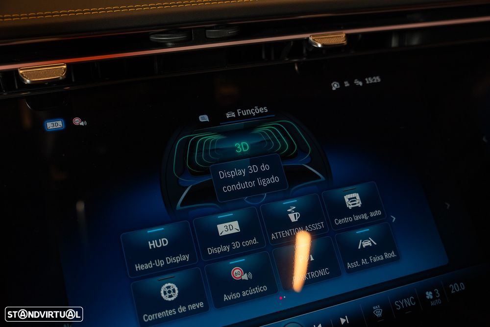 Mercedes-Benz E 53 AMG Hybrid 4Matic+ - 34