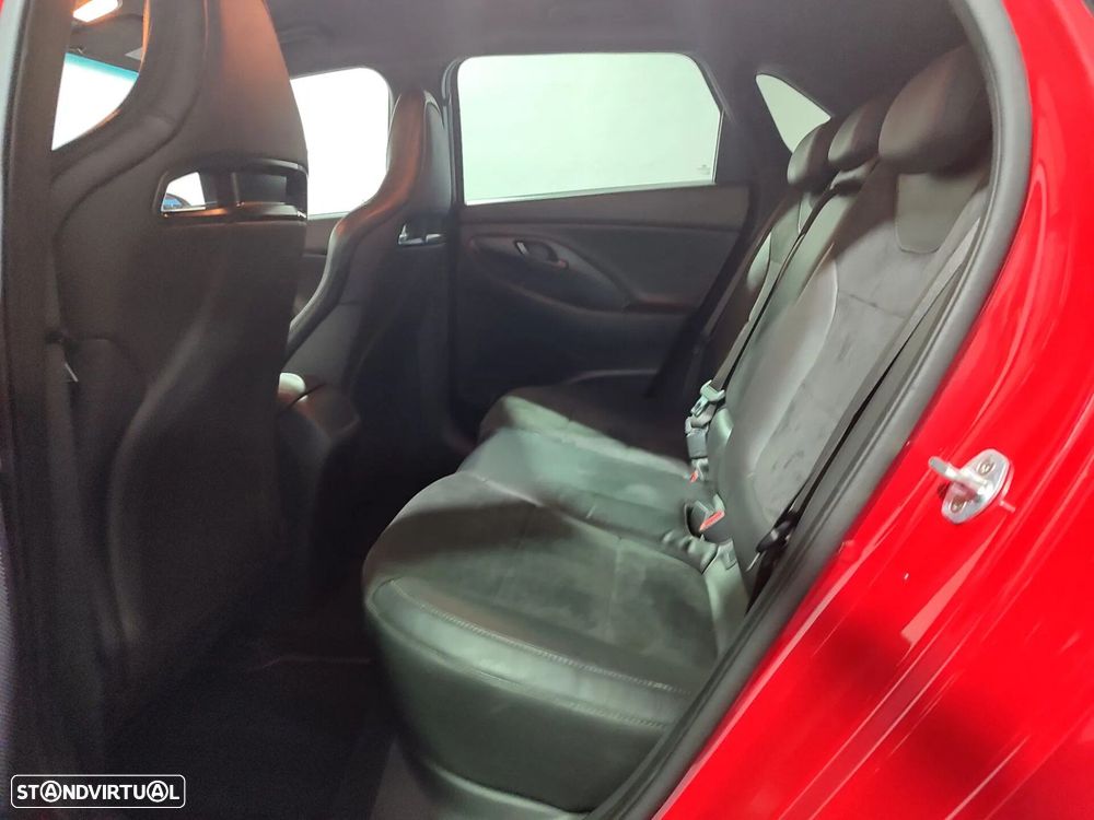 Hyundai i30 N 2.0 T-GDi Pack Performance 8DCT - 15