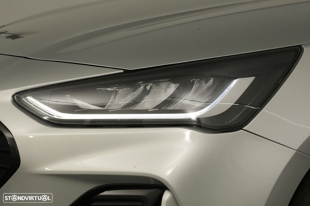 Ford Focus 1.0 EcoBoost MHEV ST-Line X Aut. - 6