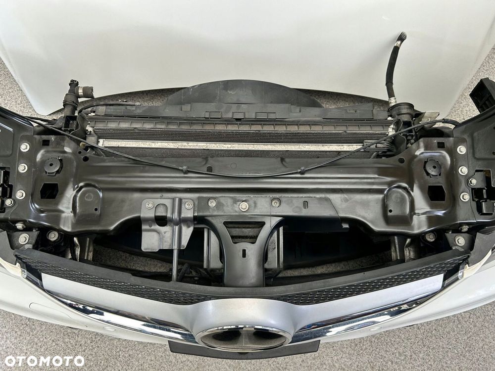 MERCEDES E KLASA W207 LIFT AMG PRZÓD ZDERZAK PAS LAMPY ILS MASKA 149 - 11