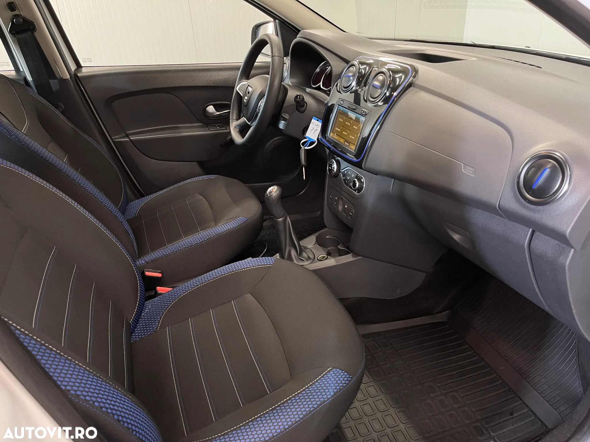 Dacia Logan 1.5 Blue dCi Prestige - 10