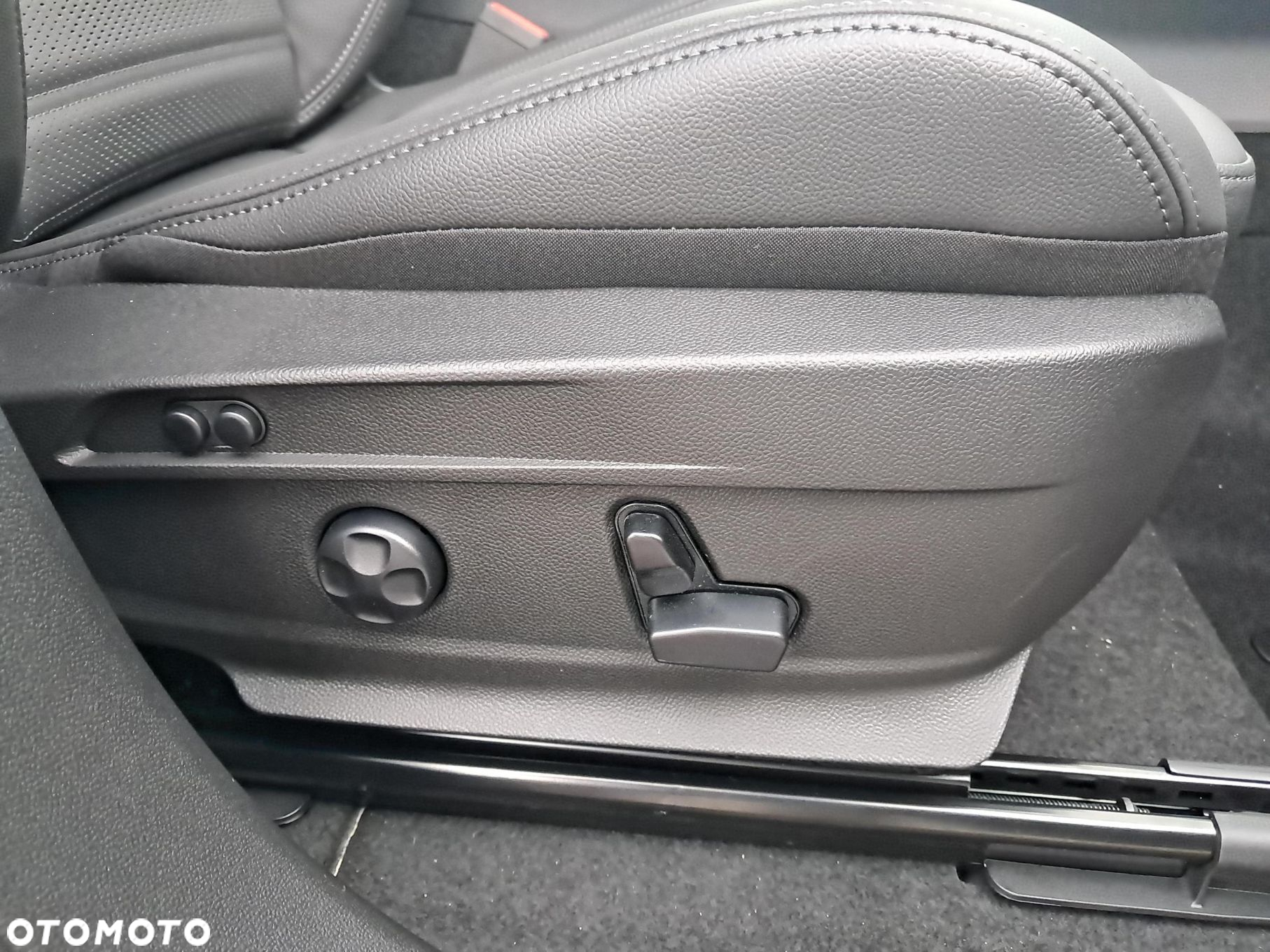 Alfa Romeo Stelvio - 25