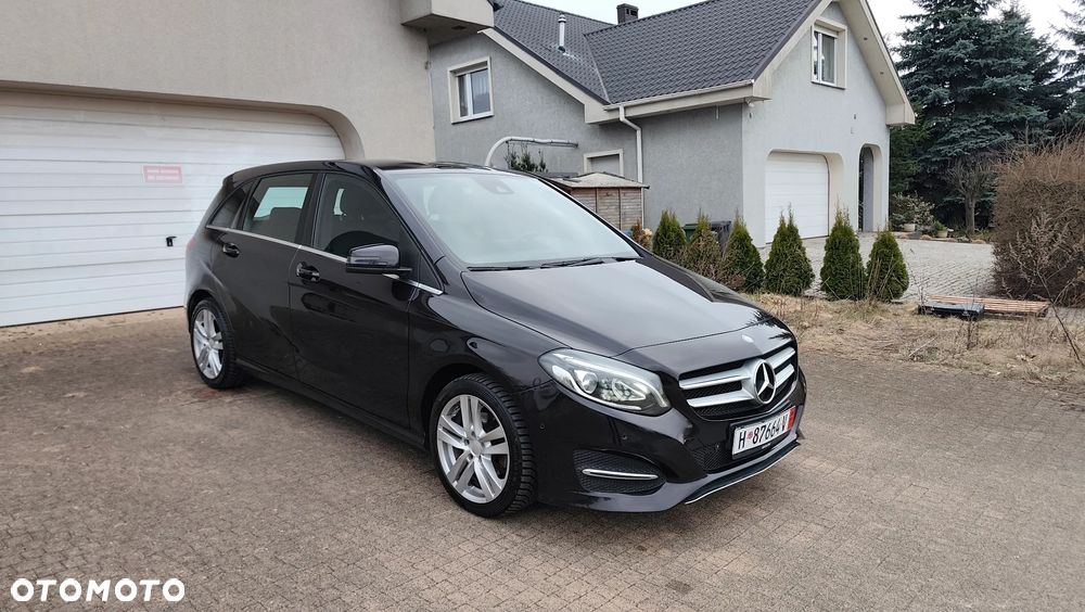 Mercedes-Benz Klasa B 200 d 7G-DCT UrbanStyle Edition - 31