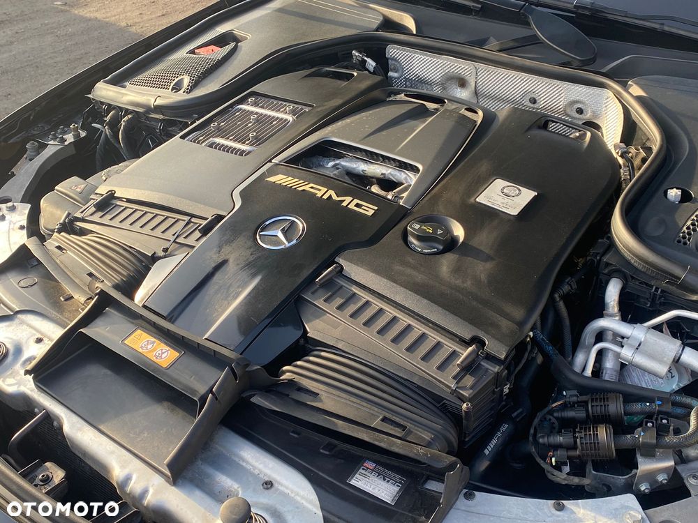 Mercedes-Benz Klasa E - 12