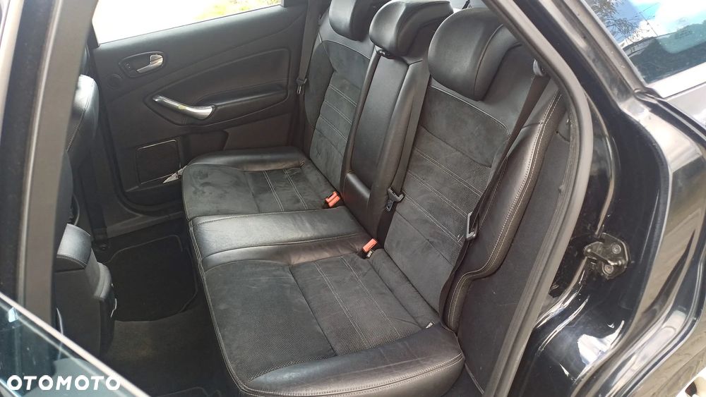 Ford Mondeo 2.0 Platinium X - 12